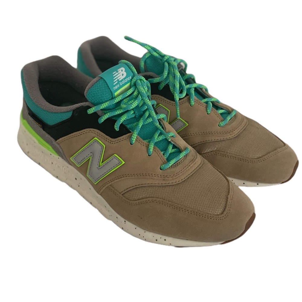 GREAT CONDITION New Balance 997H Sneakers Grey/Green - Men’s SZ 10.5